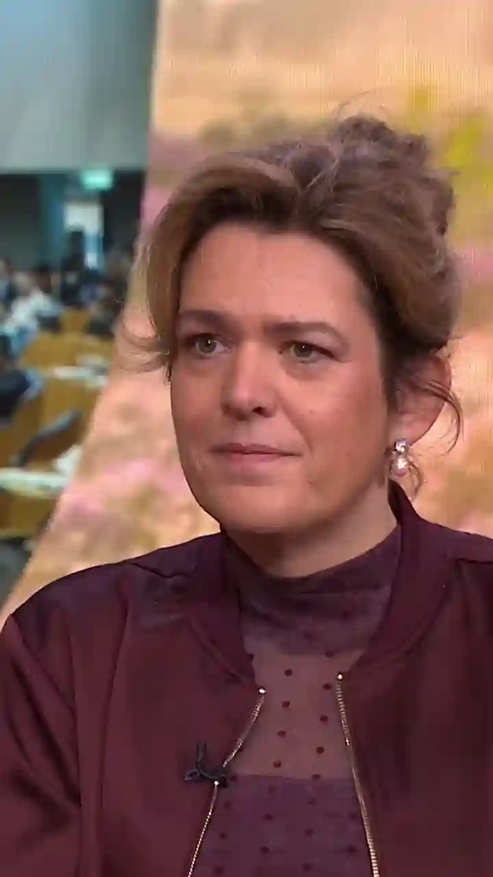 'Bontenbal krijgt die berichten niet en ik wel'